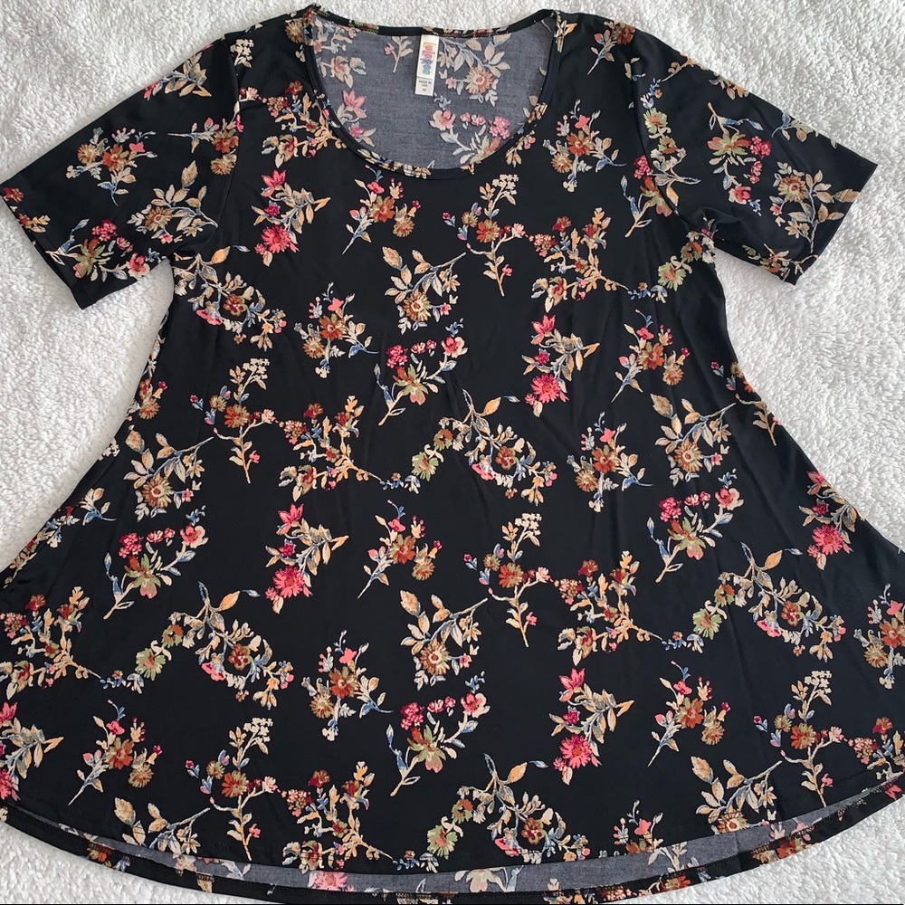 LuLaRoe Perfect T
